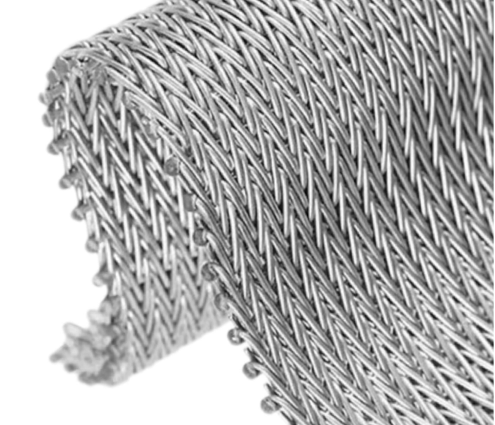 Compound balanced wire mesh belt